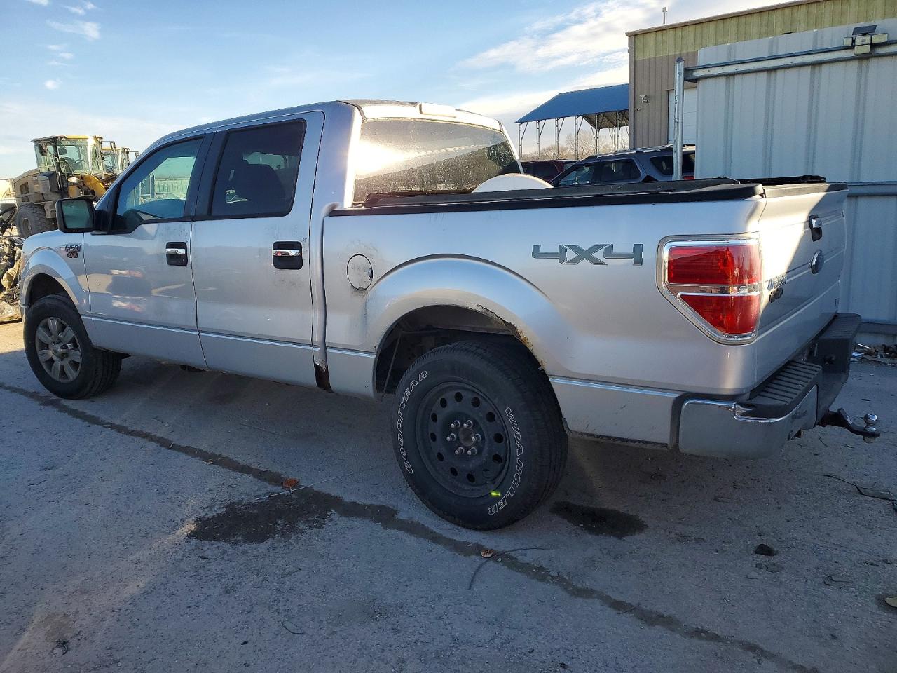 2010 FORD F150 SUPERCREW photo 2