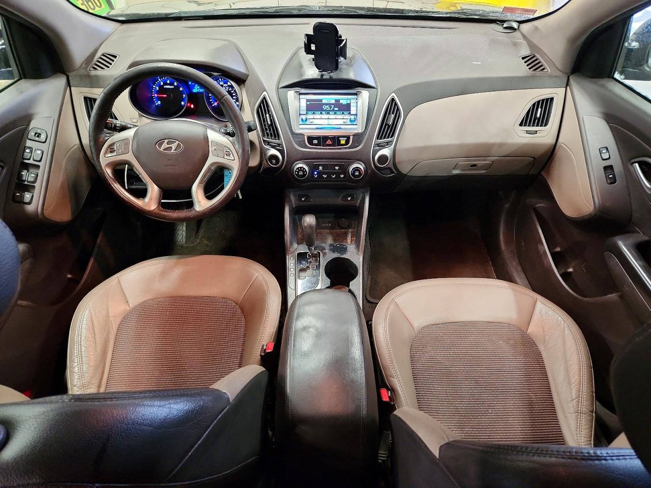 2013 HYUNDAI TUCSON GLS photo 8