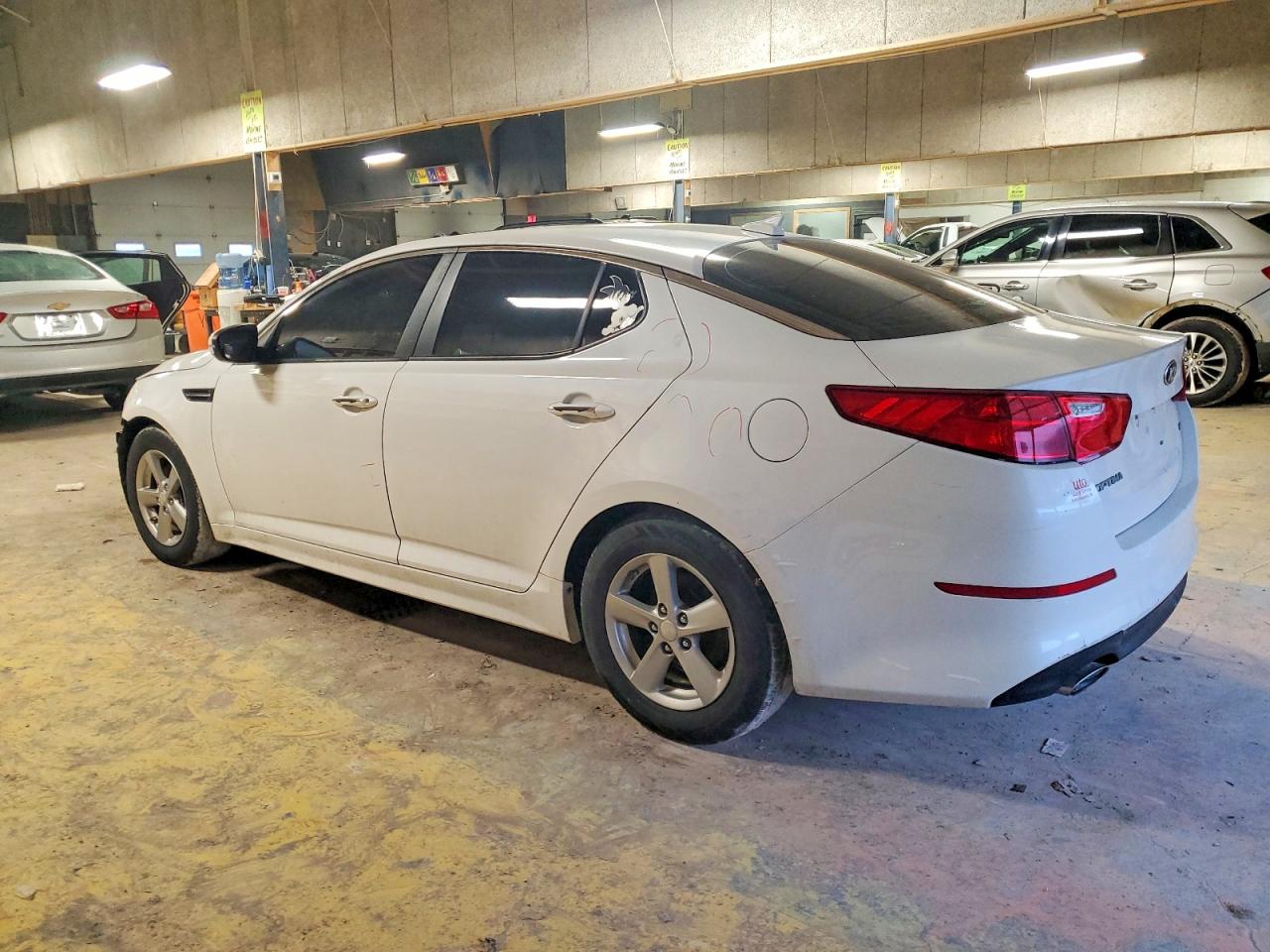 2015 KIA OPTIMA LX photo 4