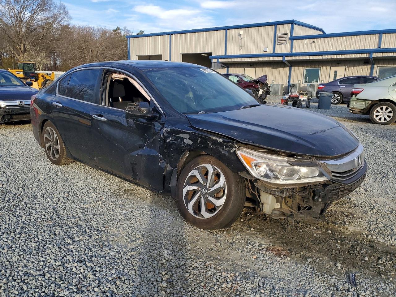 2016 HONDA ACCORD EX photo 4