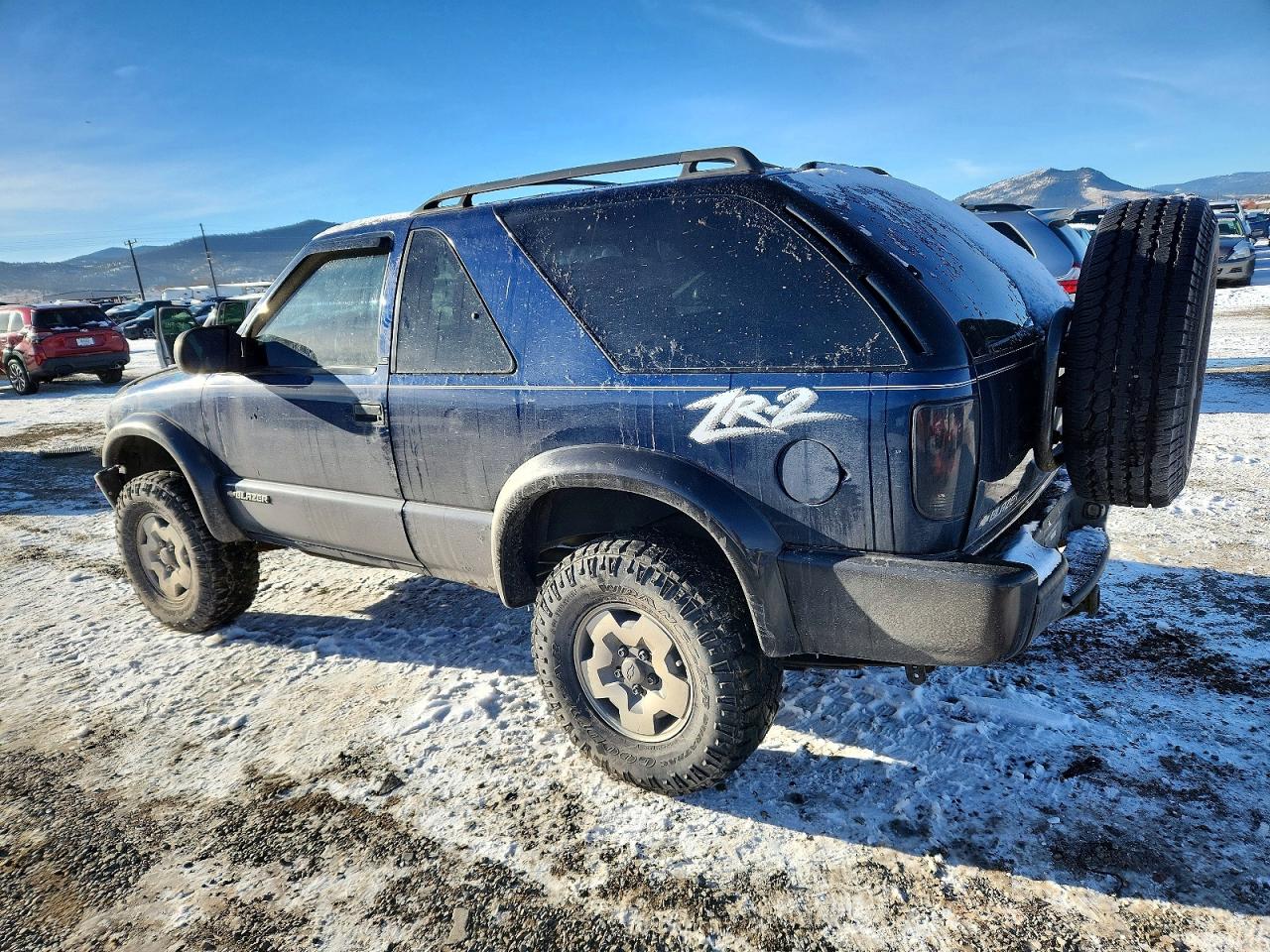 2003 CHEVROLET BLAZER photo 2