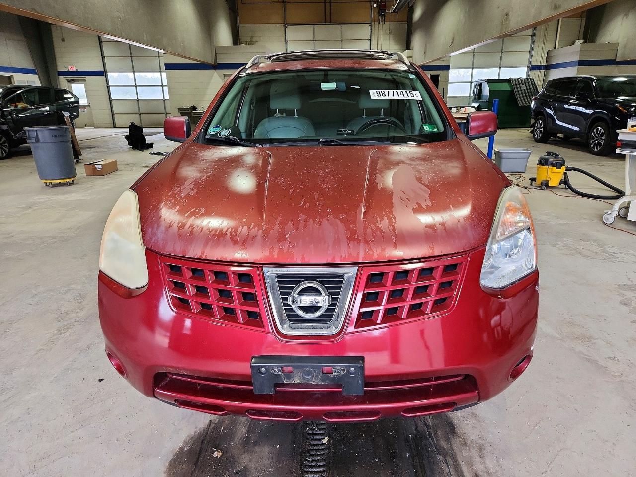 2010 NISSAN ROGUE S photo 5
