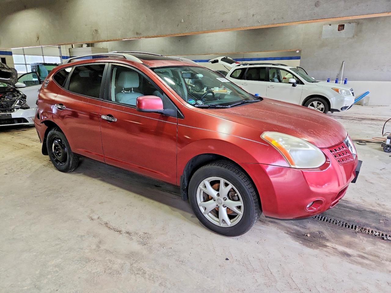 2010 NISSAN ROGUE S photo 4