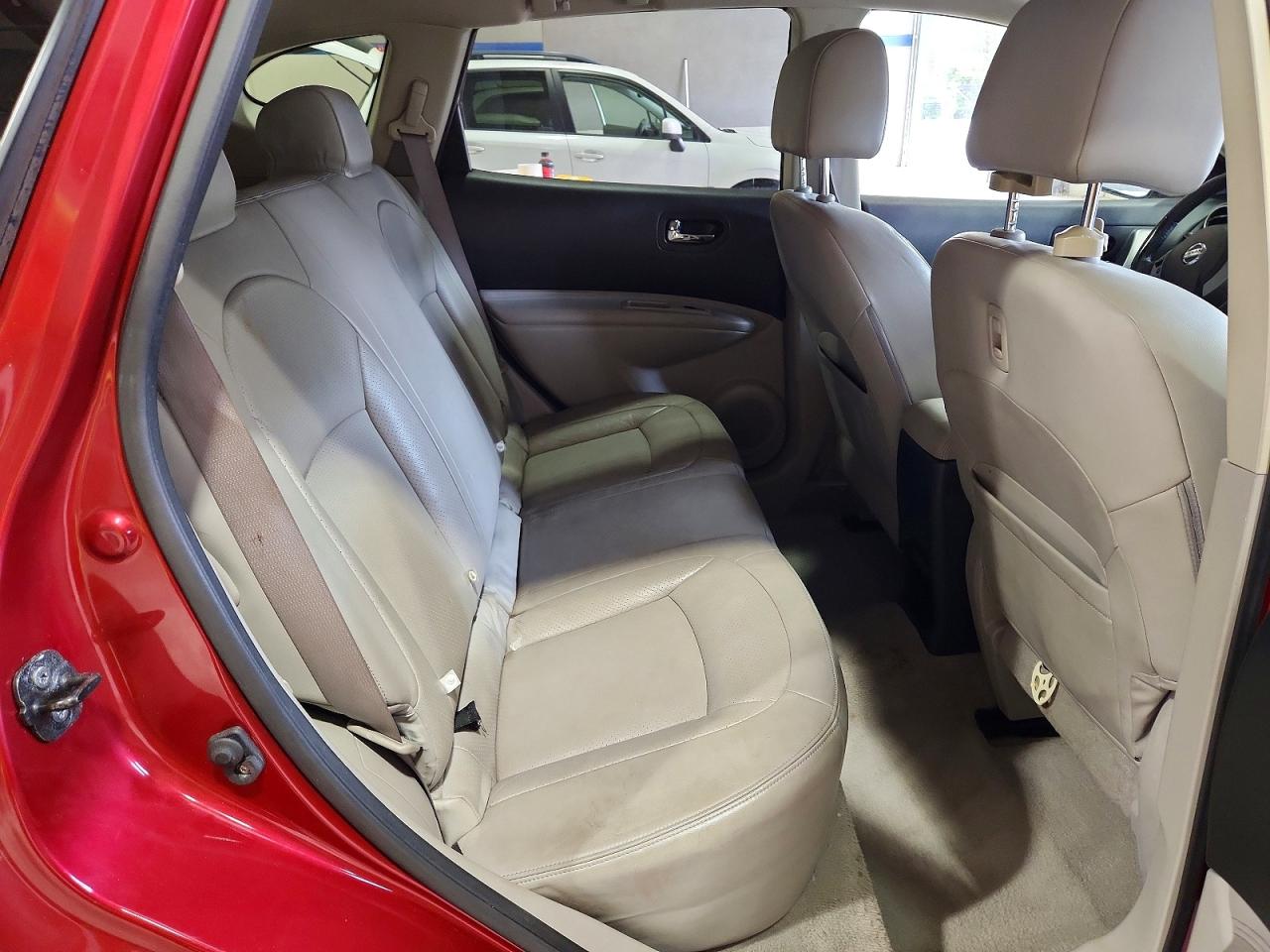 2010 NISSAN ROGUE S photo 11