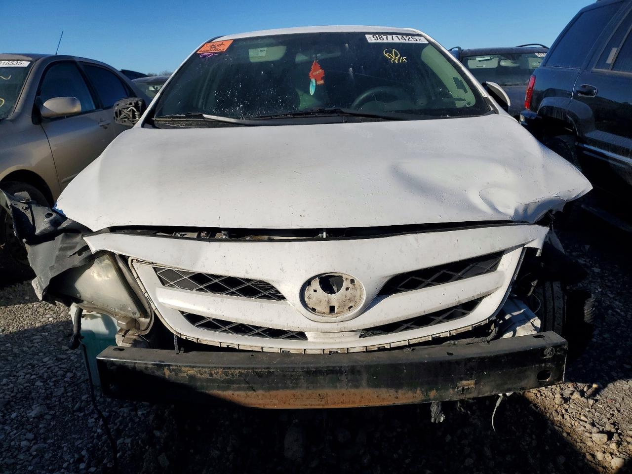 2013 TOYOTA COROLLA BASE photo 5