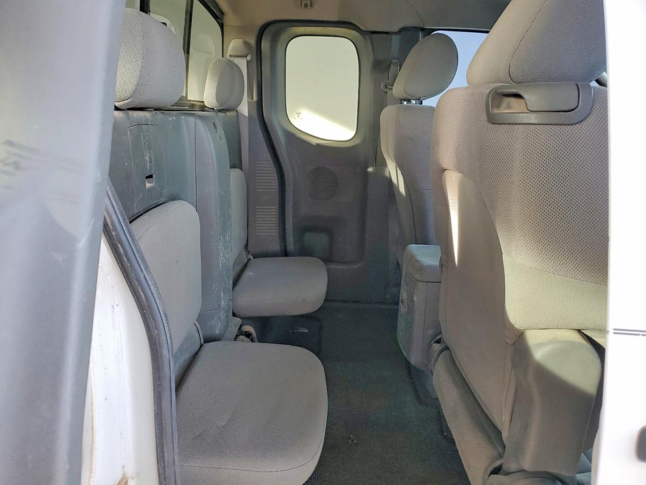 2008 NISSAN FRONTIER KING CAB XE photo 10