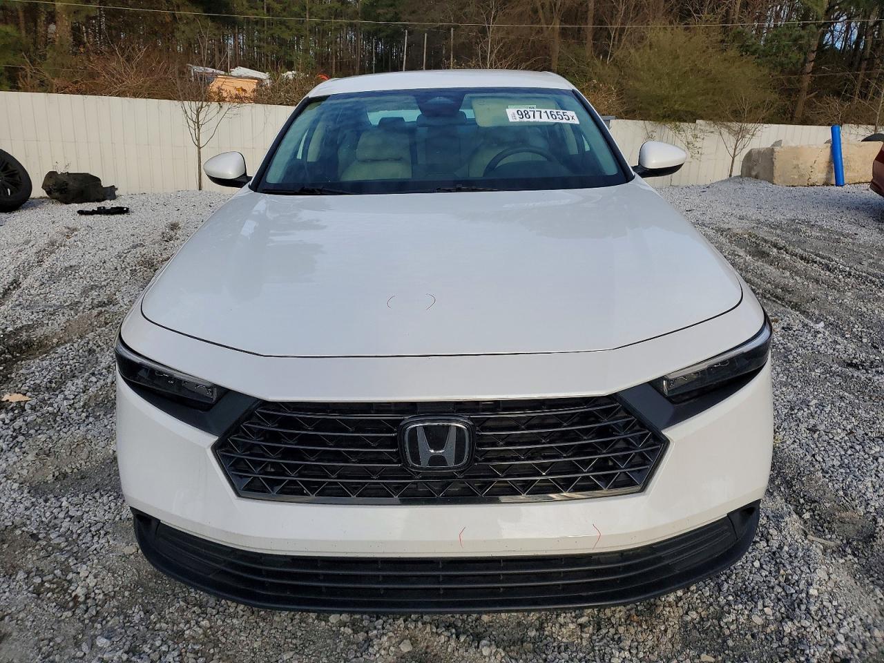2024 HONDA ACCORD LX photo 9