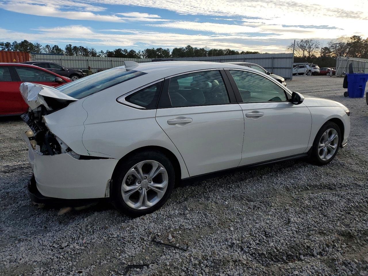 2024 HONDA ACCORD LX photo 5