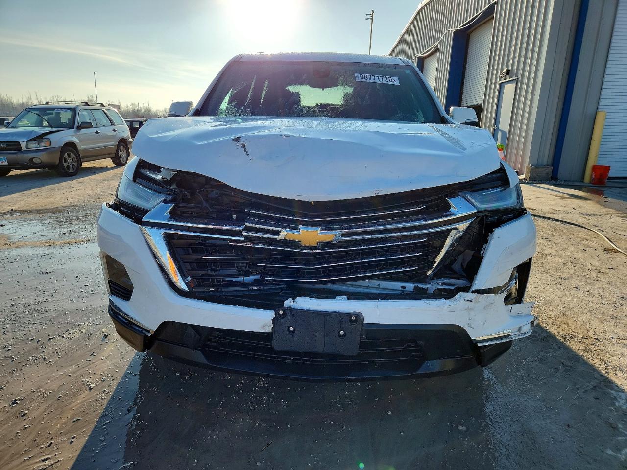 2023 CHEVROLET TRAVERSE LT photo 5