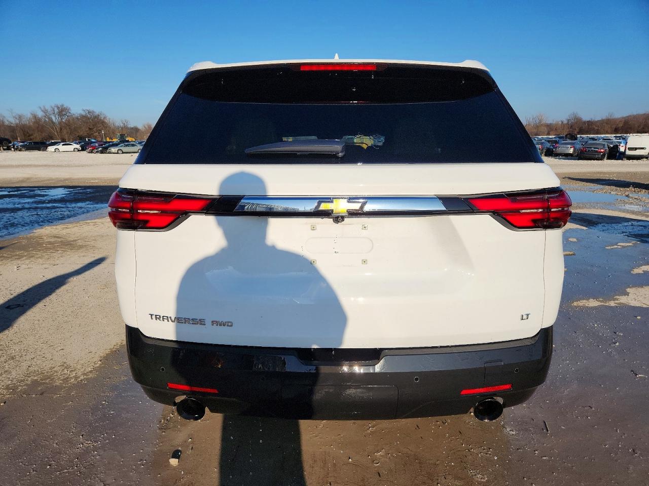 2023 CHEVROLET TRAVERSE LT photo 6