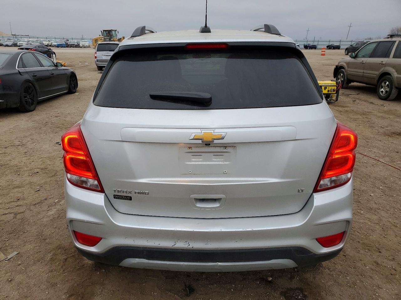 2019 CHEVROLET TRAX 1LT photo 6