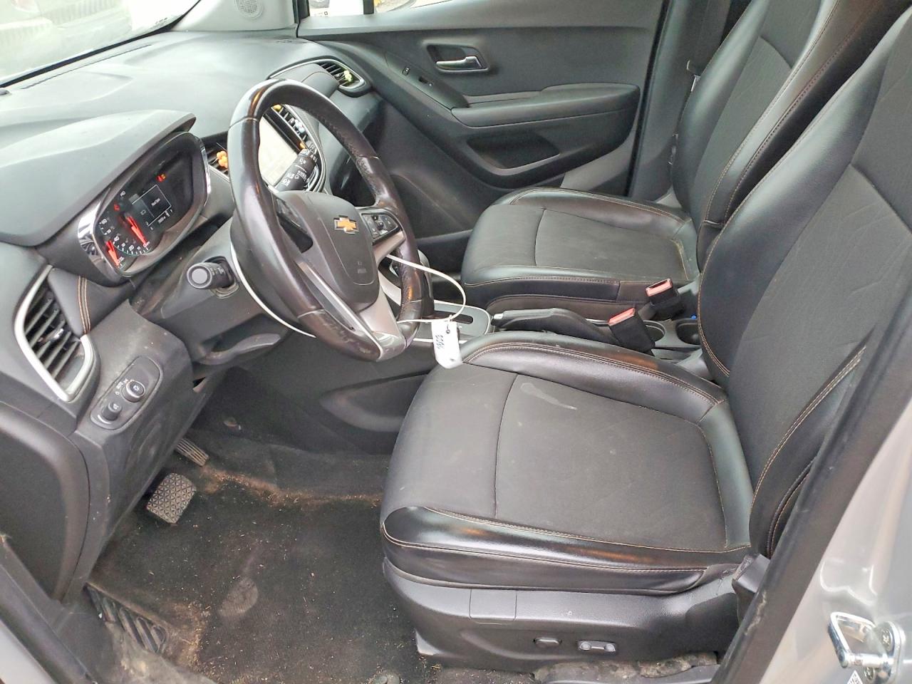 2019 CHEVROLET TRAX 1LT photo 7