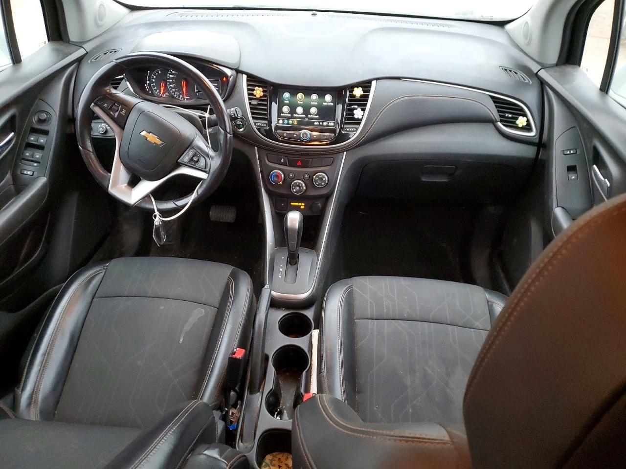 2019 CHEVROLET TRAX 1LT photo 8