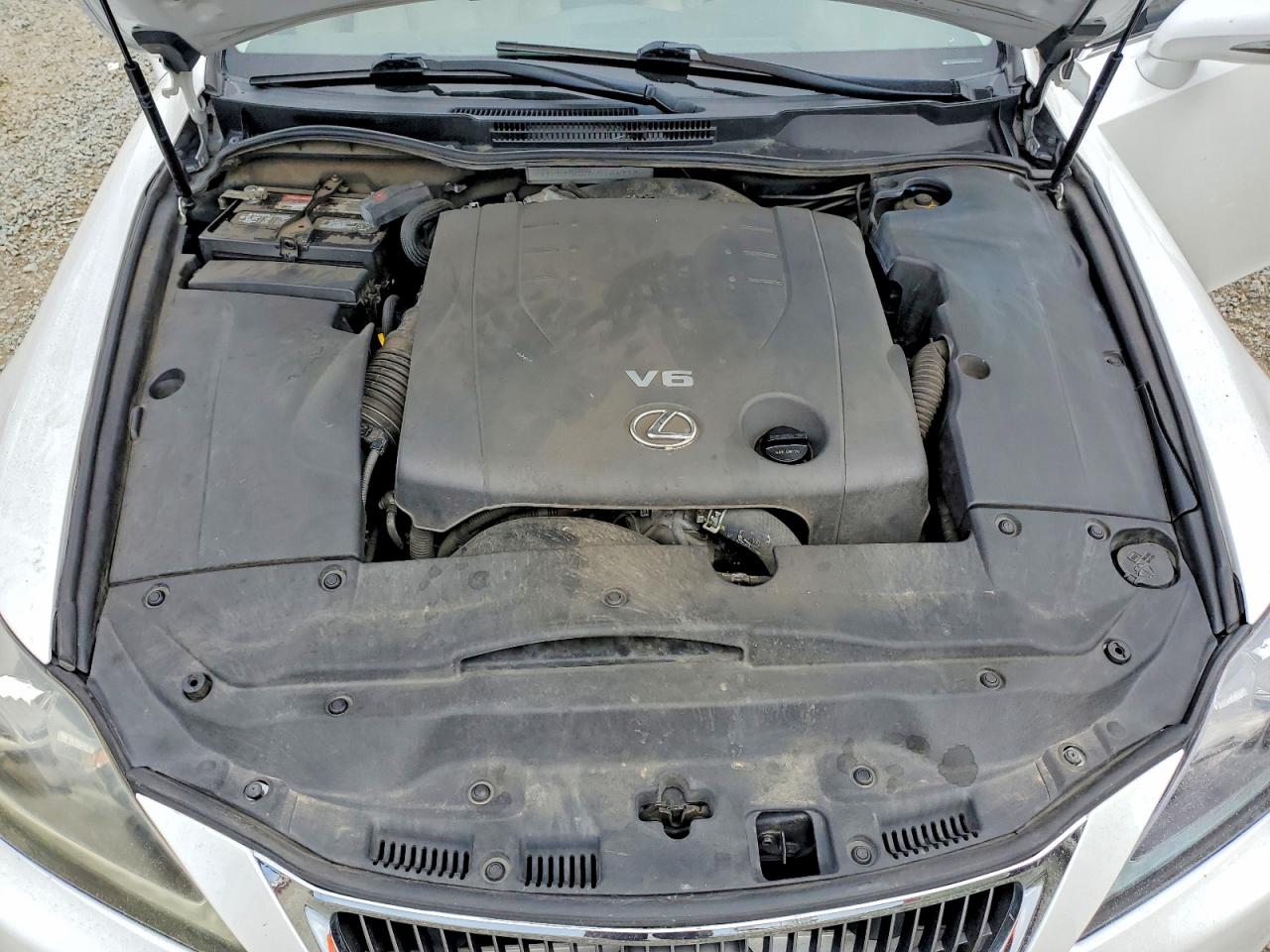 2012 LEXUS IS 250 photo 11