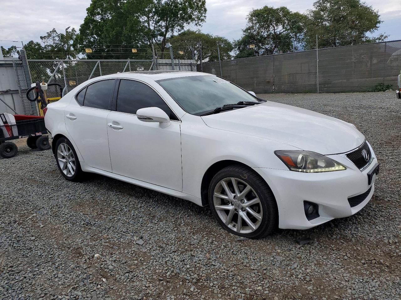 2012 LEXUS IS 250 photo 4