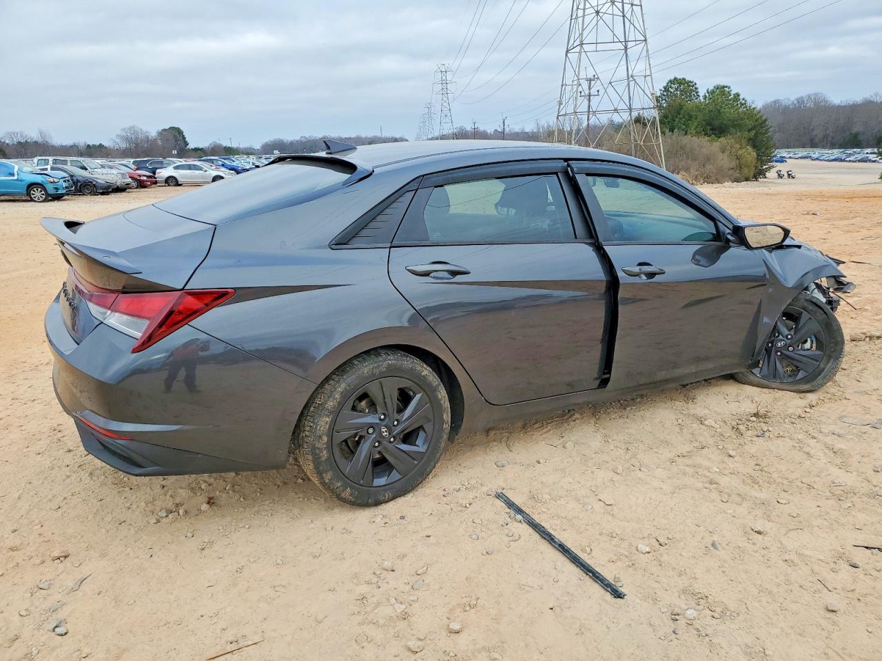 2021 HYUNDAI ELANTRA SEL photo 3