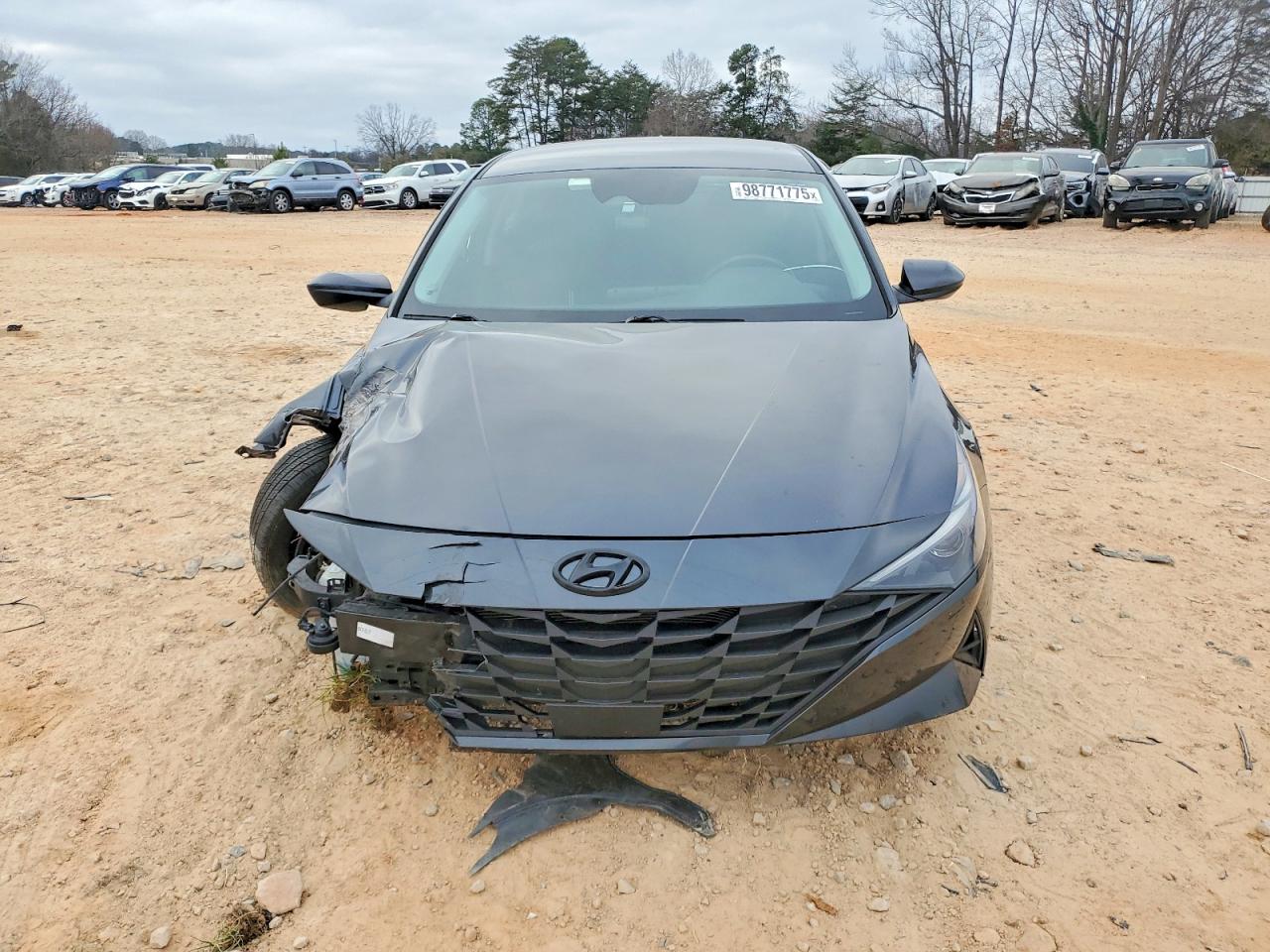 2021 HYUNDAI ELANTRA SEL photo 5