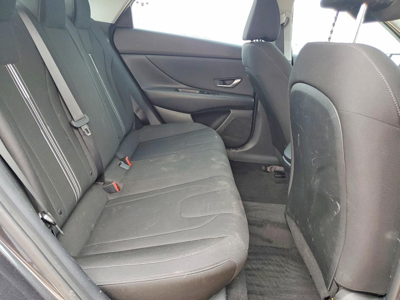 2021 HYUNDAI ELANTRA SEL photo 10