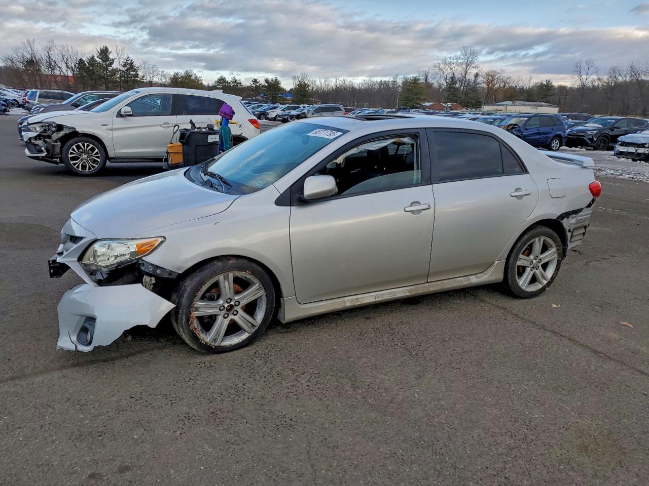 2013 TOYOTA COROLLA