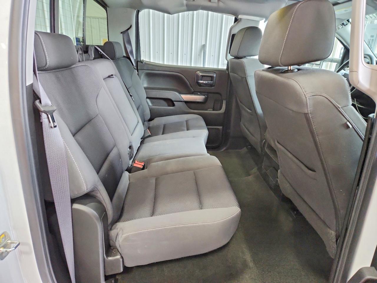 2017 CHEVROLET SILVERADO K1500 LT photo 10