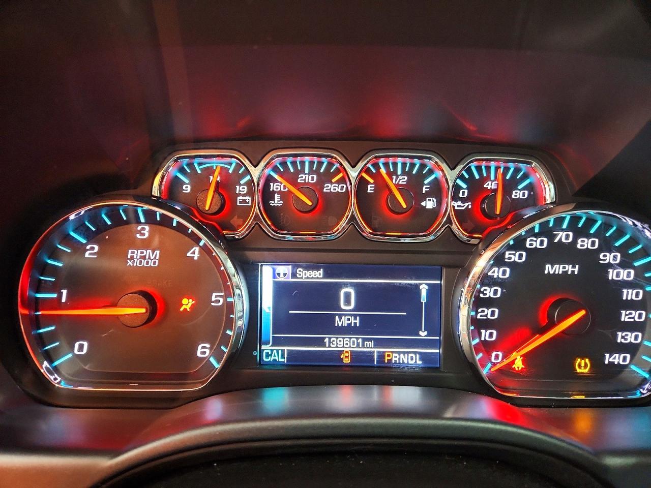 2017 CHEVROLET SILVERADO K1500 LT photo 9