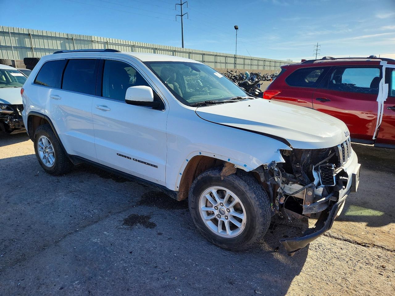 2019 JEEP GRAND CHEROKEE LAREDO photo 7