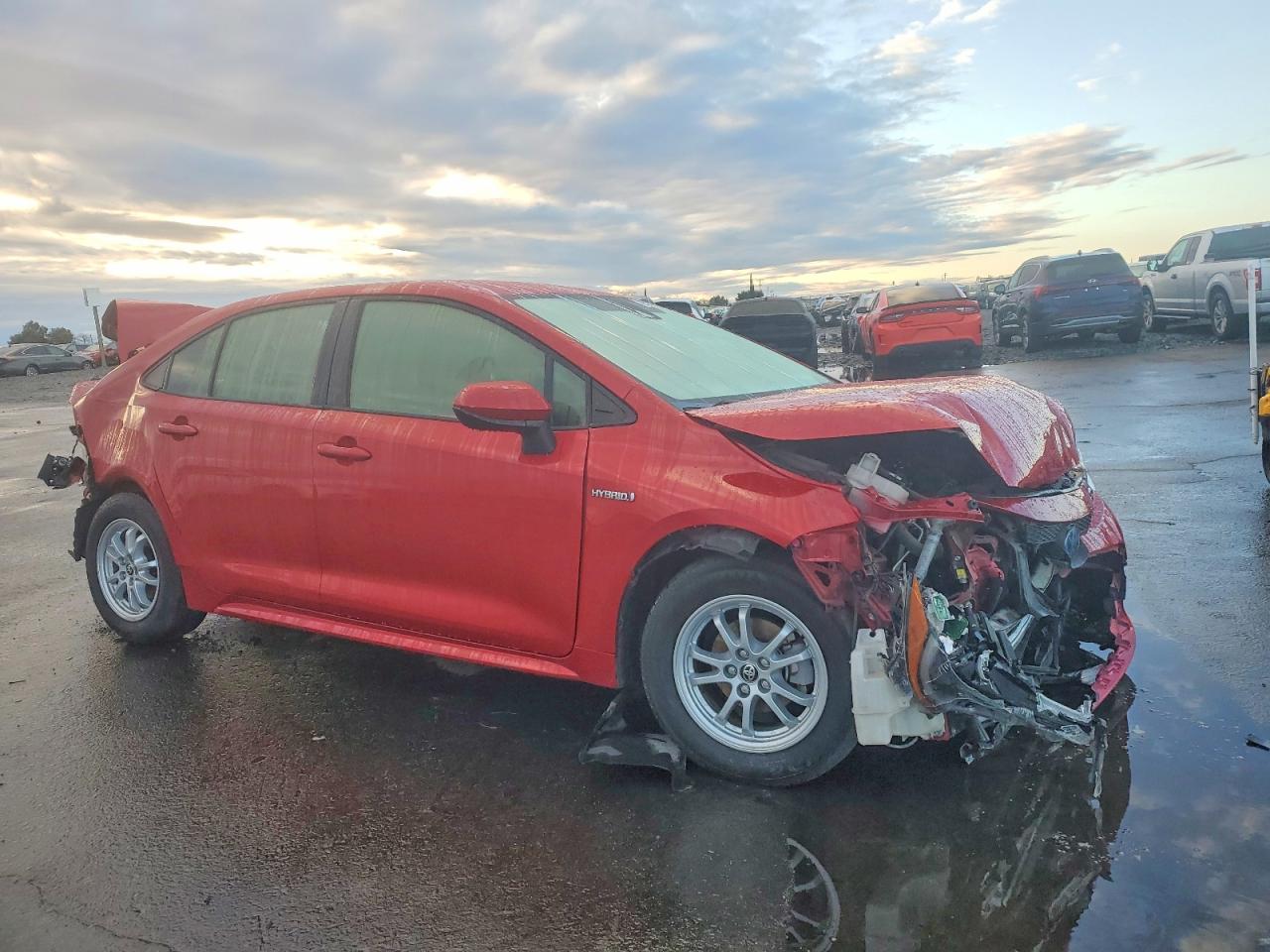 2021 TOYOTA COROLLA LE photo 4