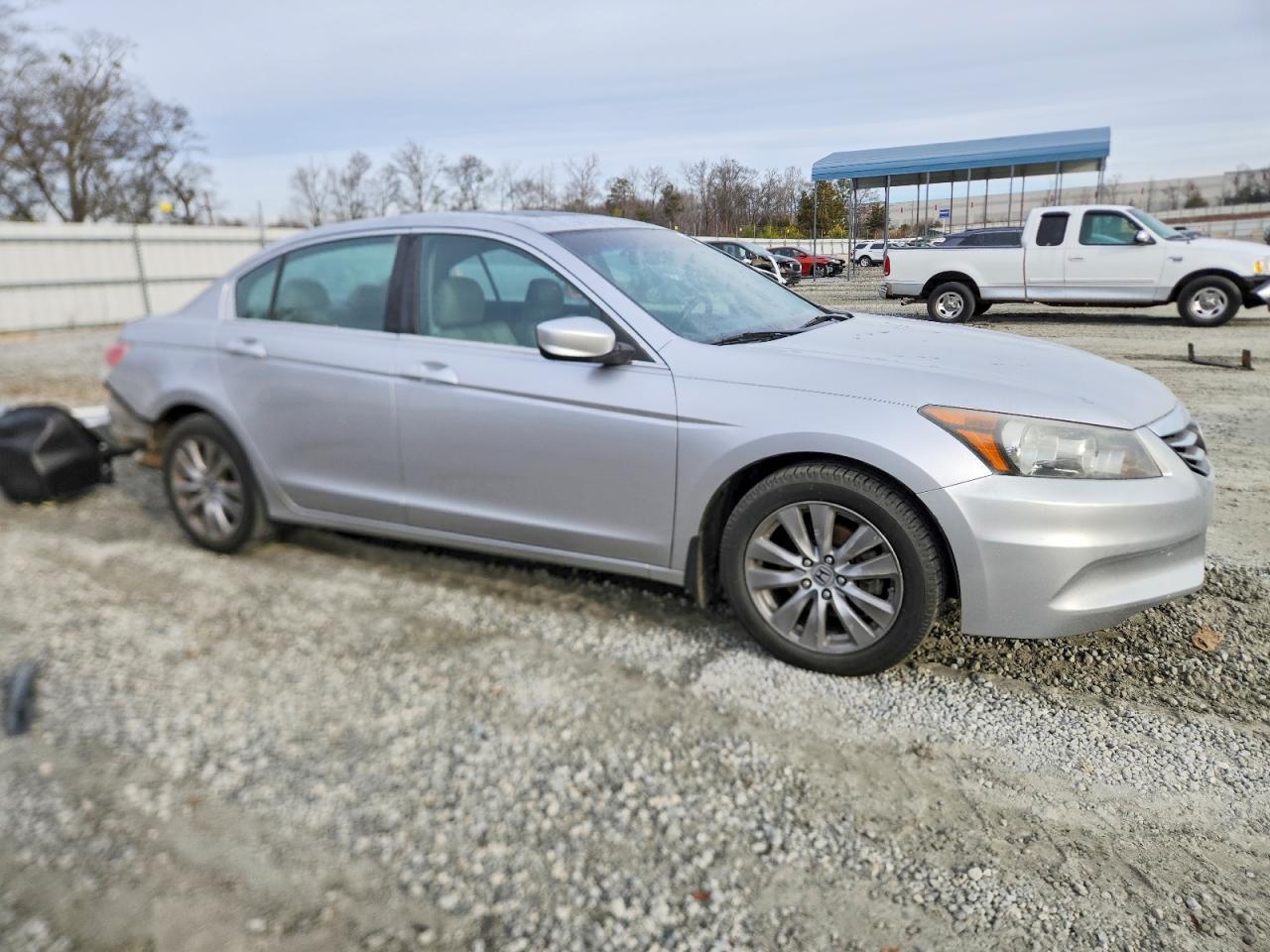 2011 HONDA ACCORD EXL photo 13