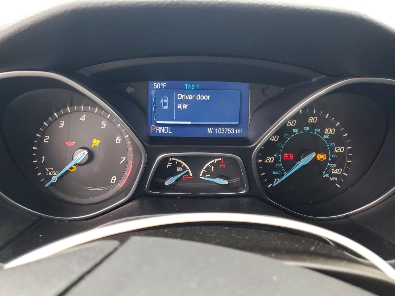2014 FORD FOCUS SE photo 9