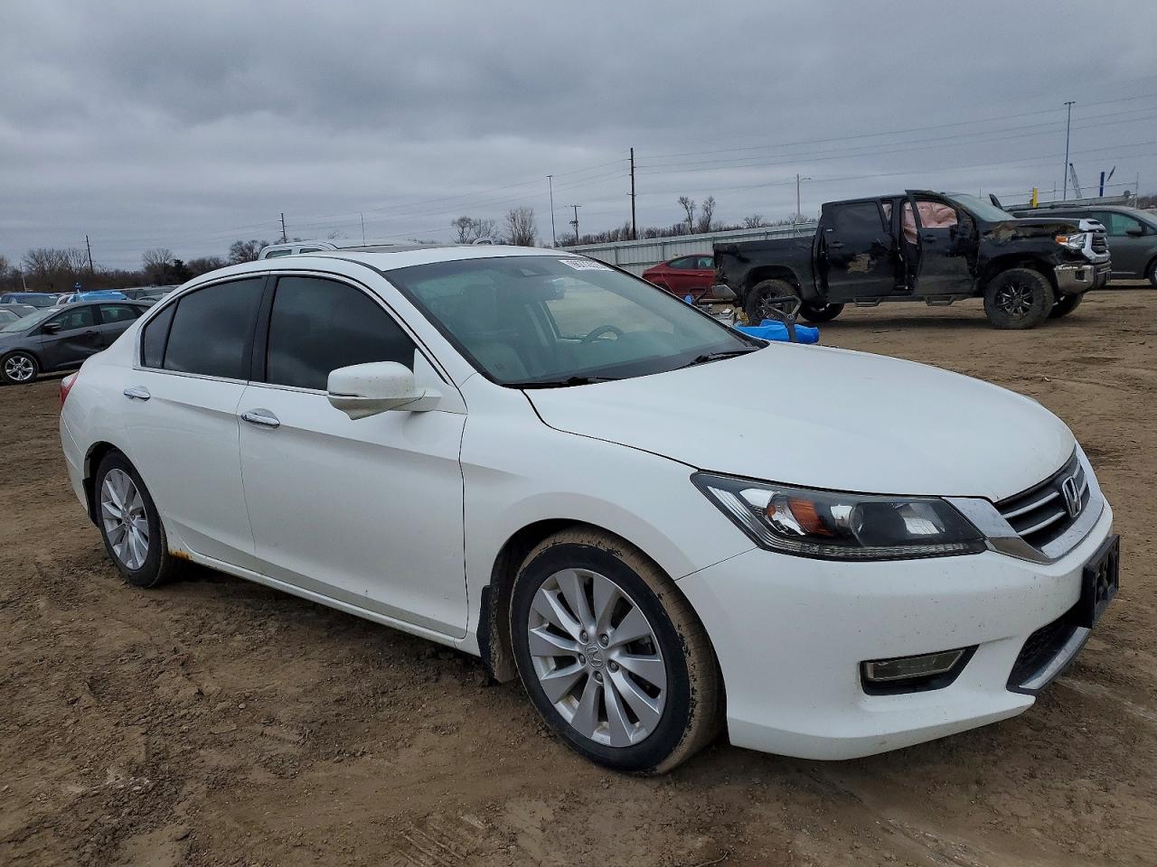 2013 HONDA ACCORD EXL photo 4