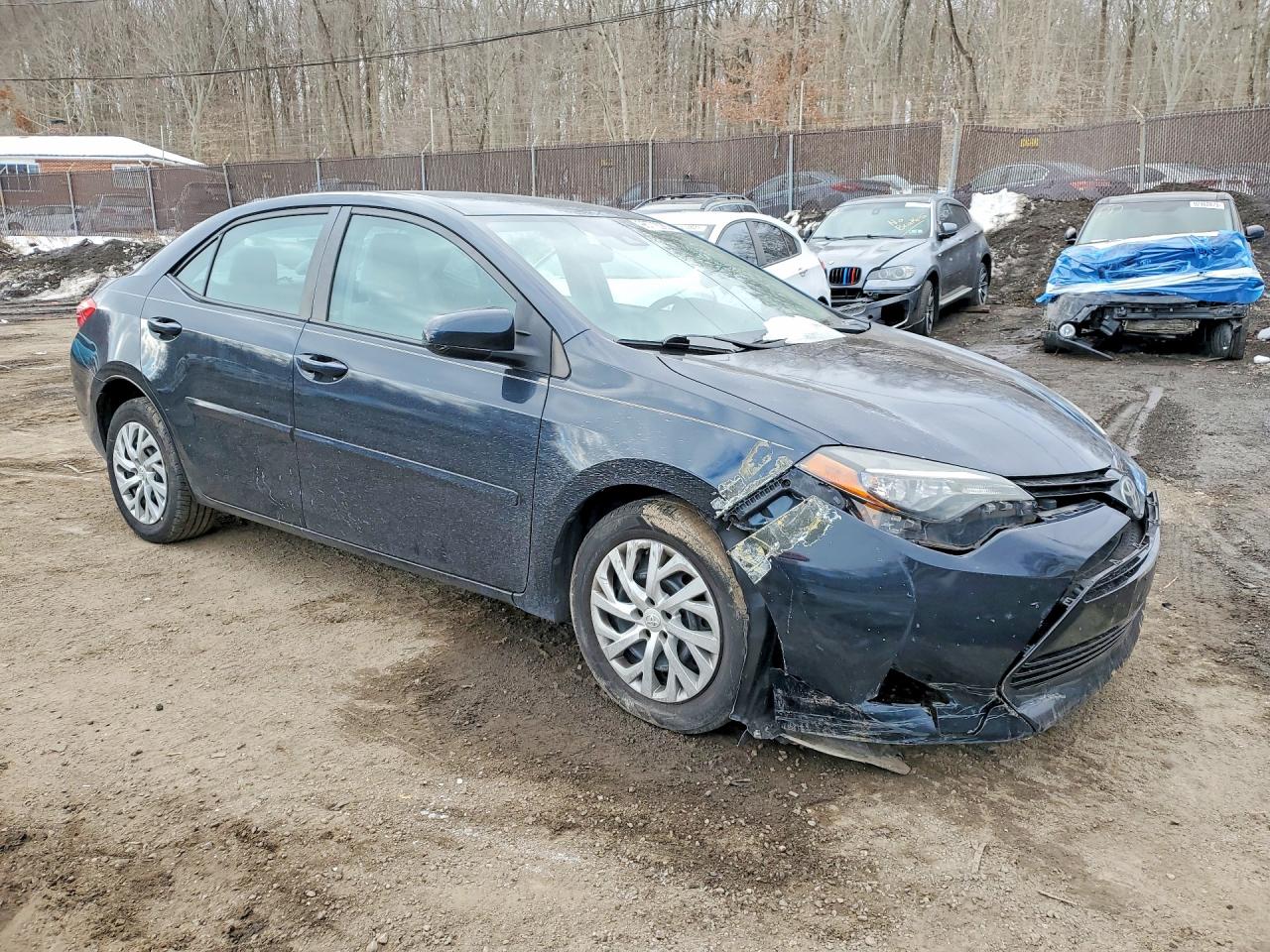 2018 TOYOTA COROLLA L photo 7