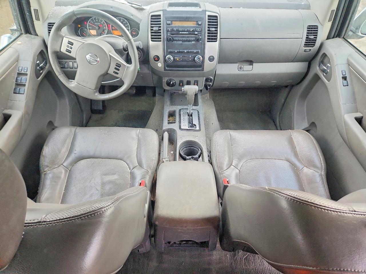 2009 NISSAN FRONTIER CREW CAB SE photo 8