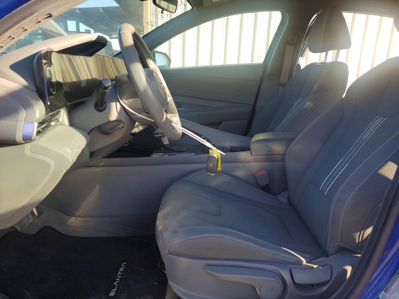 2023 HYUNDAI ELANTRA SEL photo 7