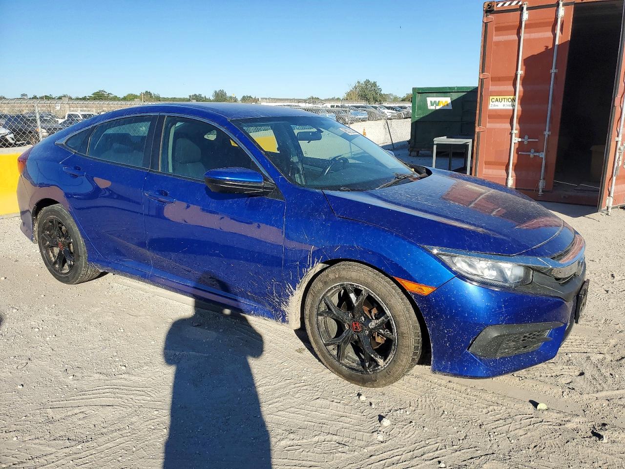 2016 HONDA CIVIC LX photo 4