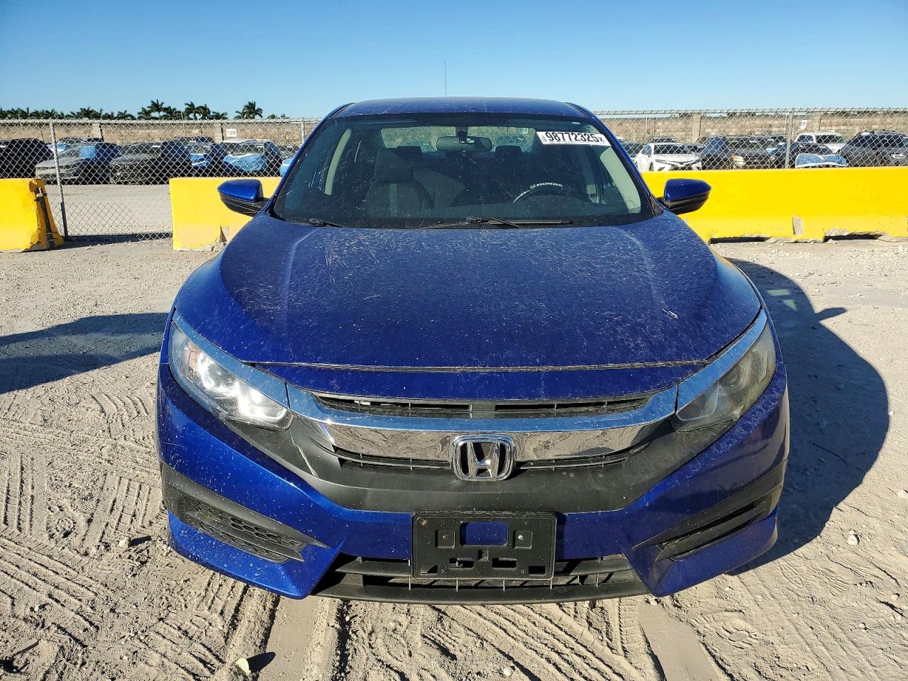 2016 HONDA CIVIC LX photo 5