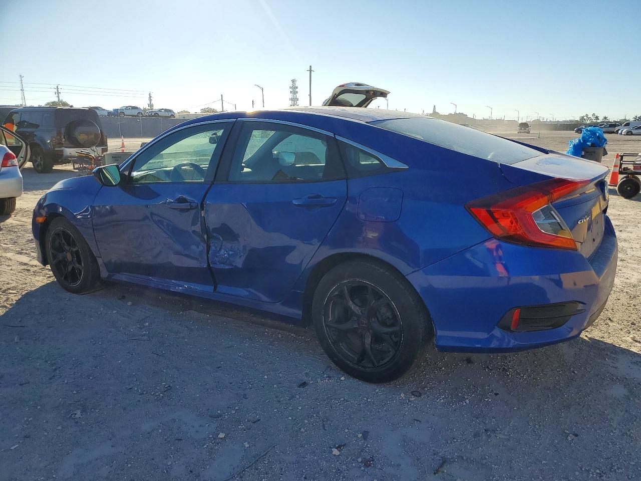 2016 HONDA CIVIC LX photo 2