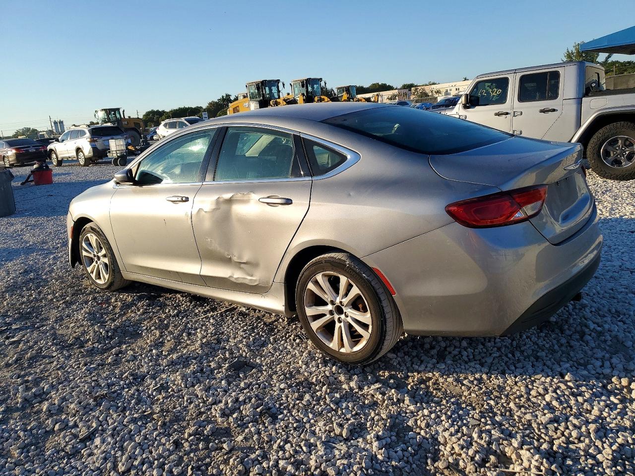 2016 CHRYSLER 200 LX photo 2