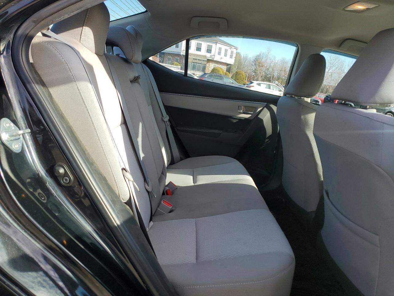 2016 TOYOTA COROLLA L photo 19