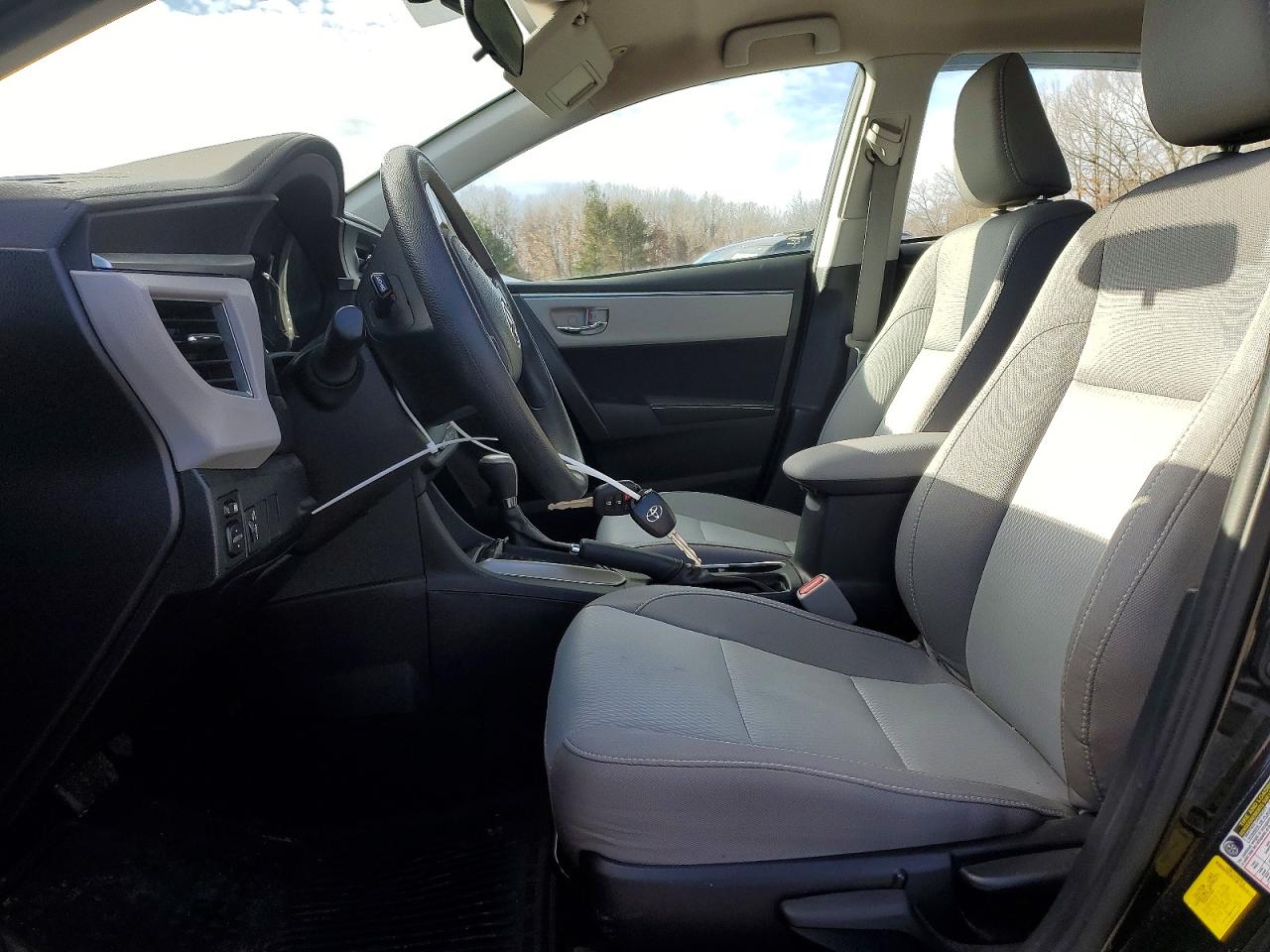 2016 TOYOTA COROLLA L photo 13