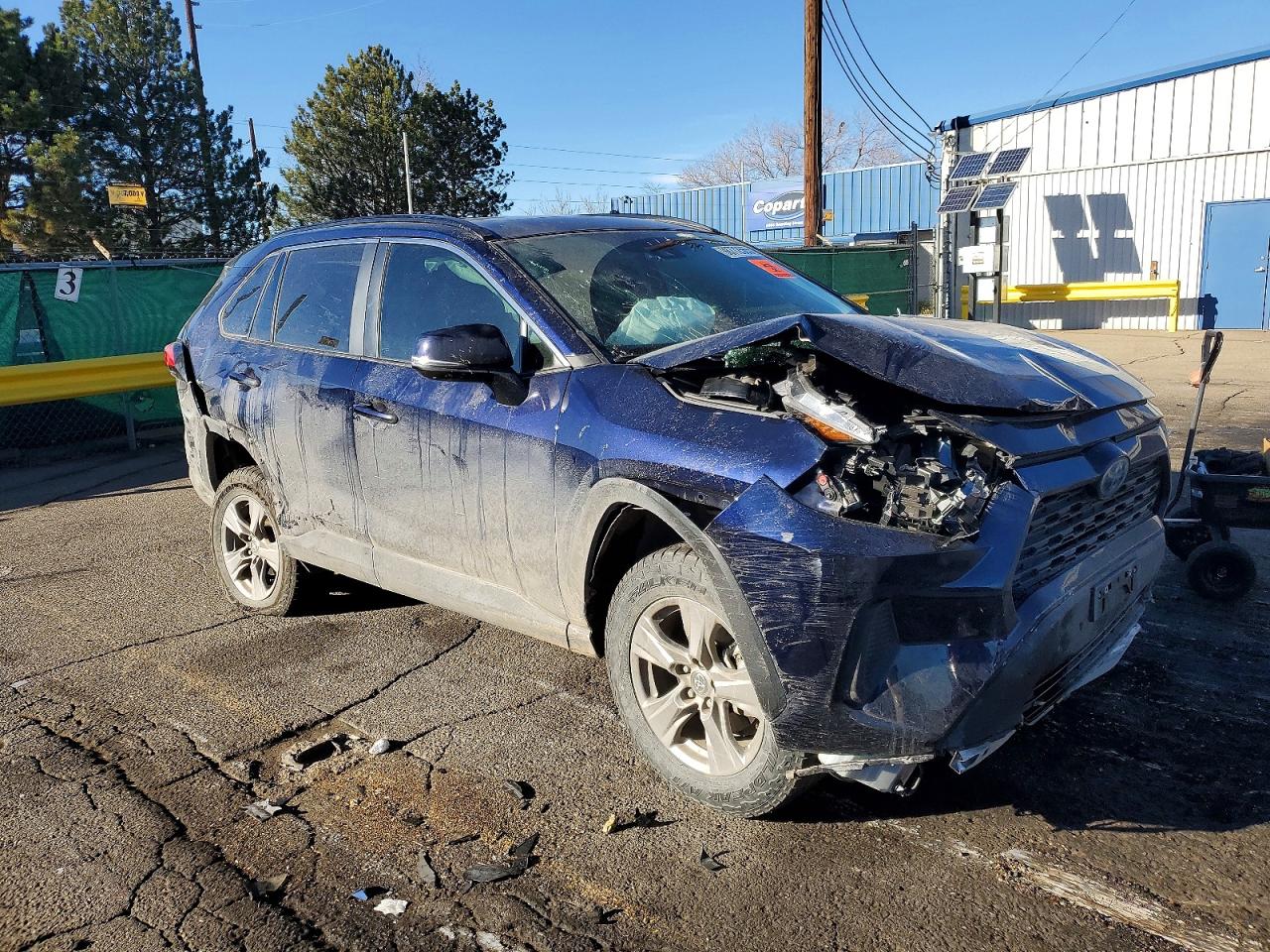 2024 TOYOTA RAV4 XLE photo 4
