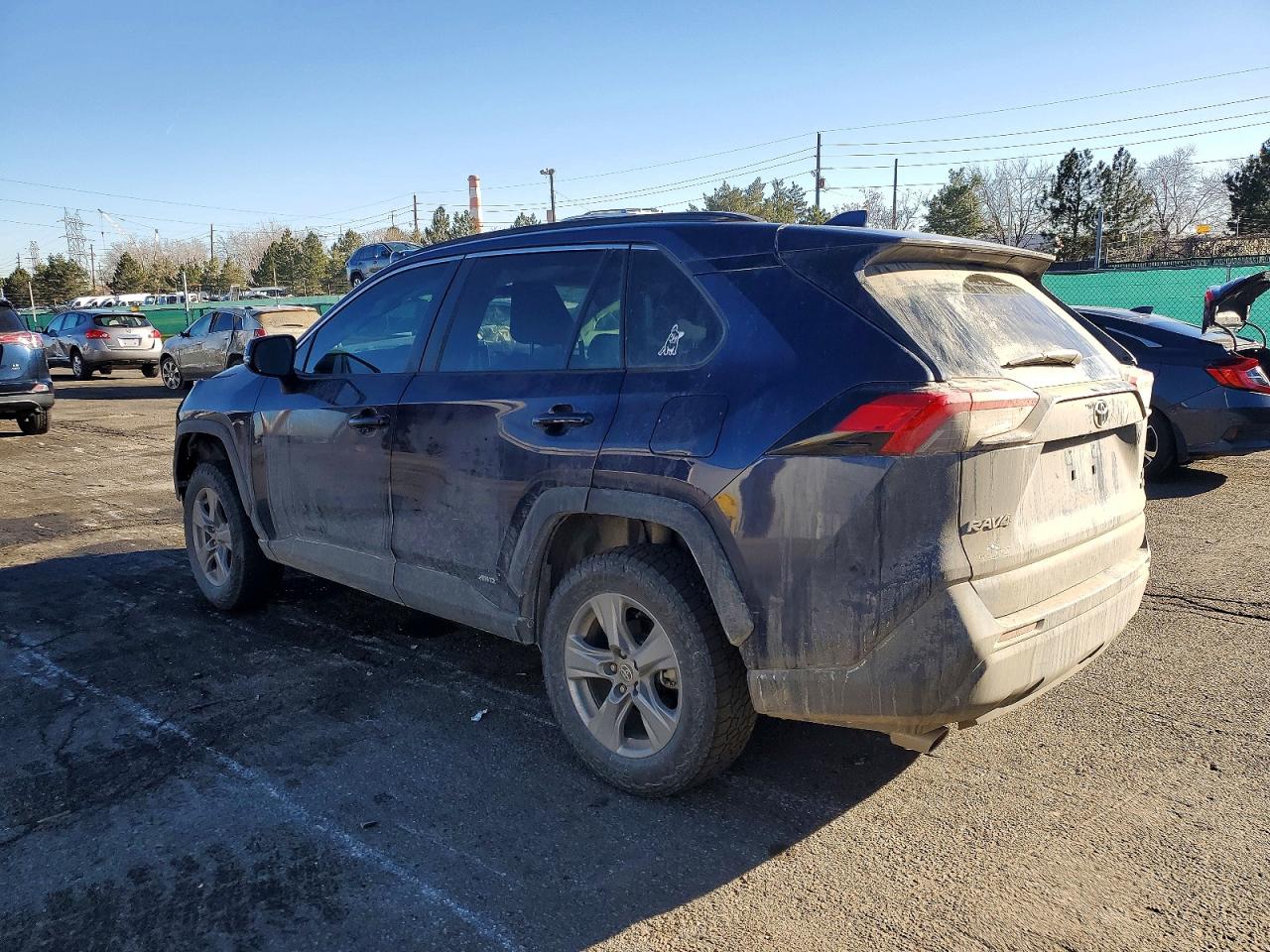 2024 TOYOTA RAV4 XLE photo 2