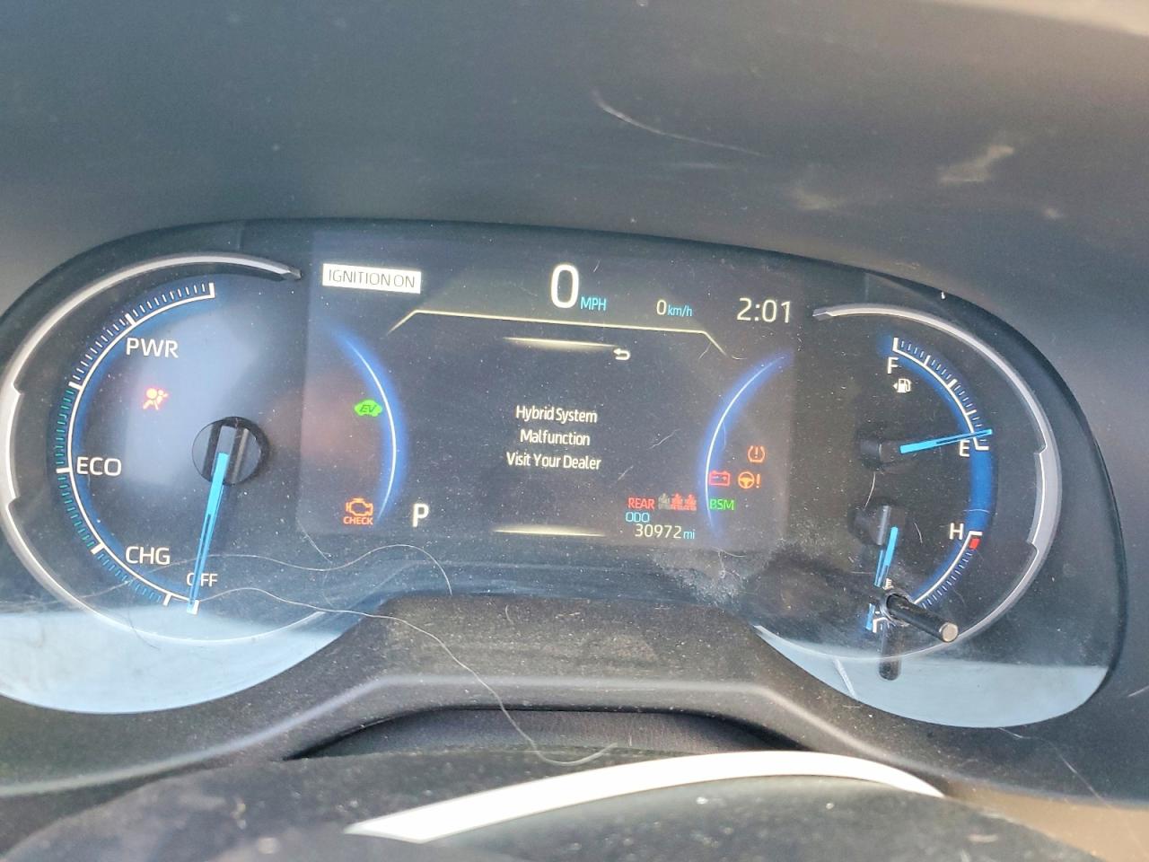 2024 TOYOTA RAV4 XLE photo 9