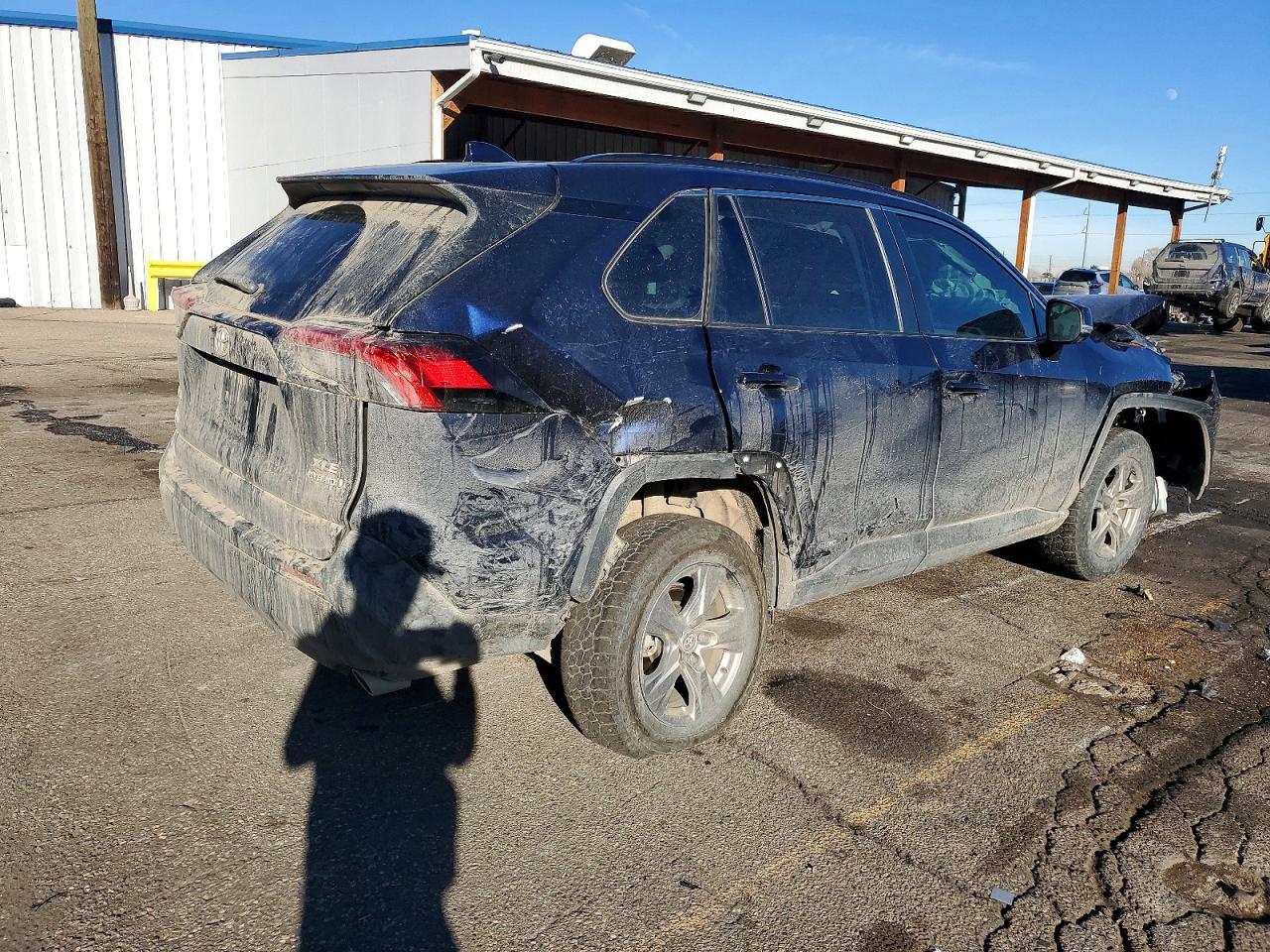 2024 TOYOTA RAV4 XLE photo 3