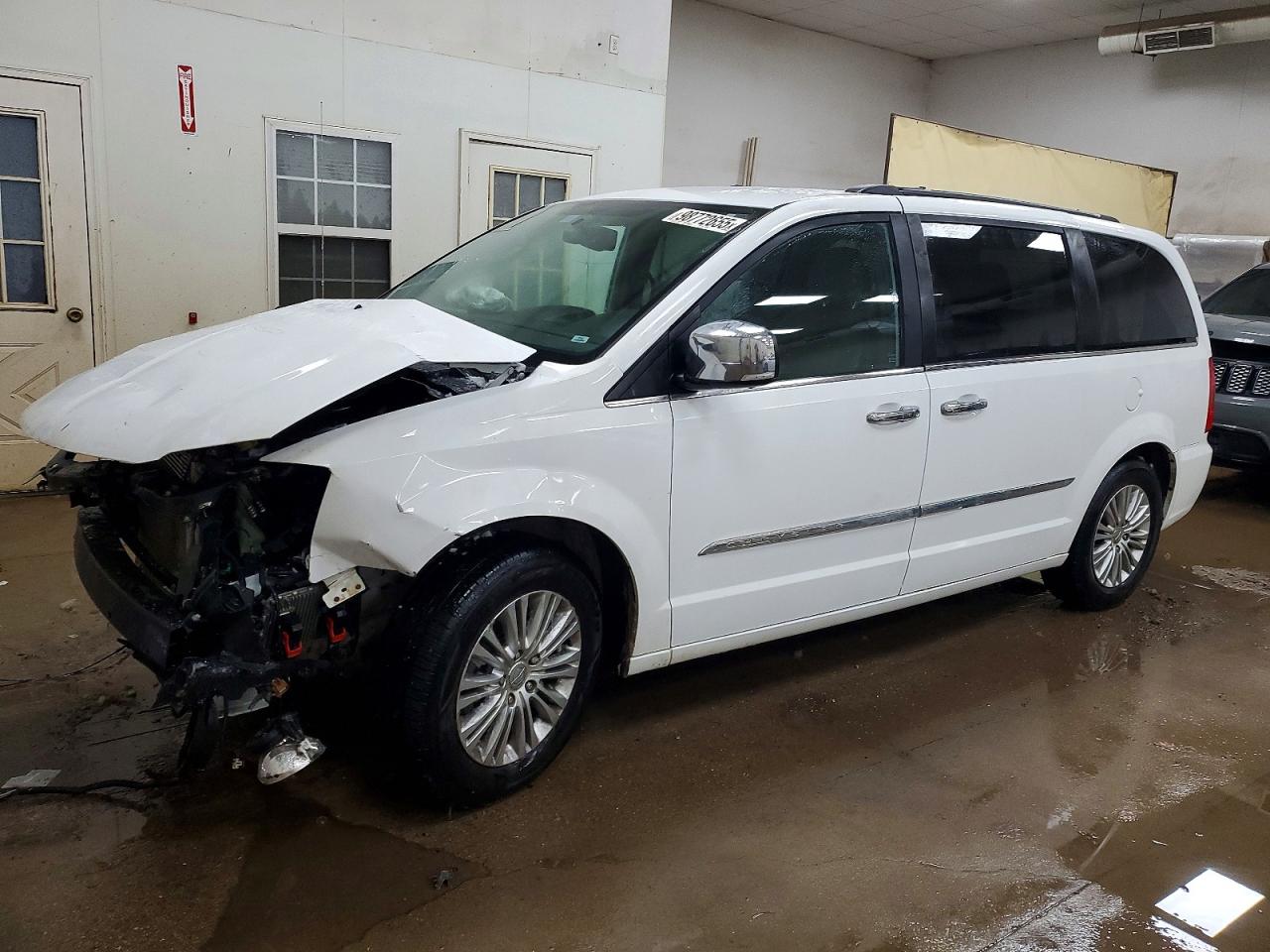 2015 CHRYSLER TOWN & COUNTRY