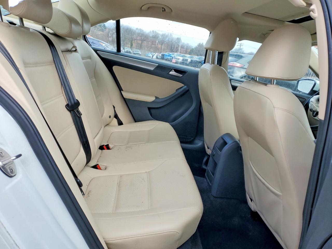 2017 VOLKSWAGEN JETTA SE photo 10