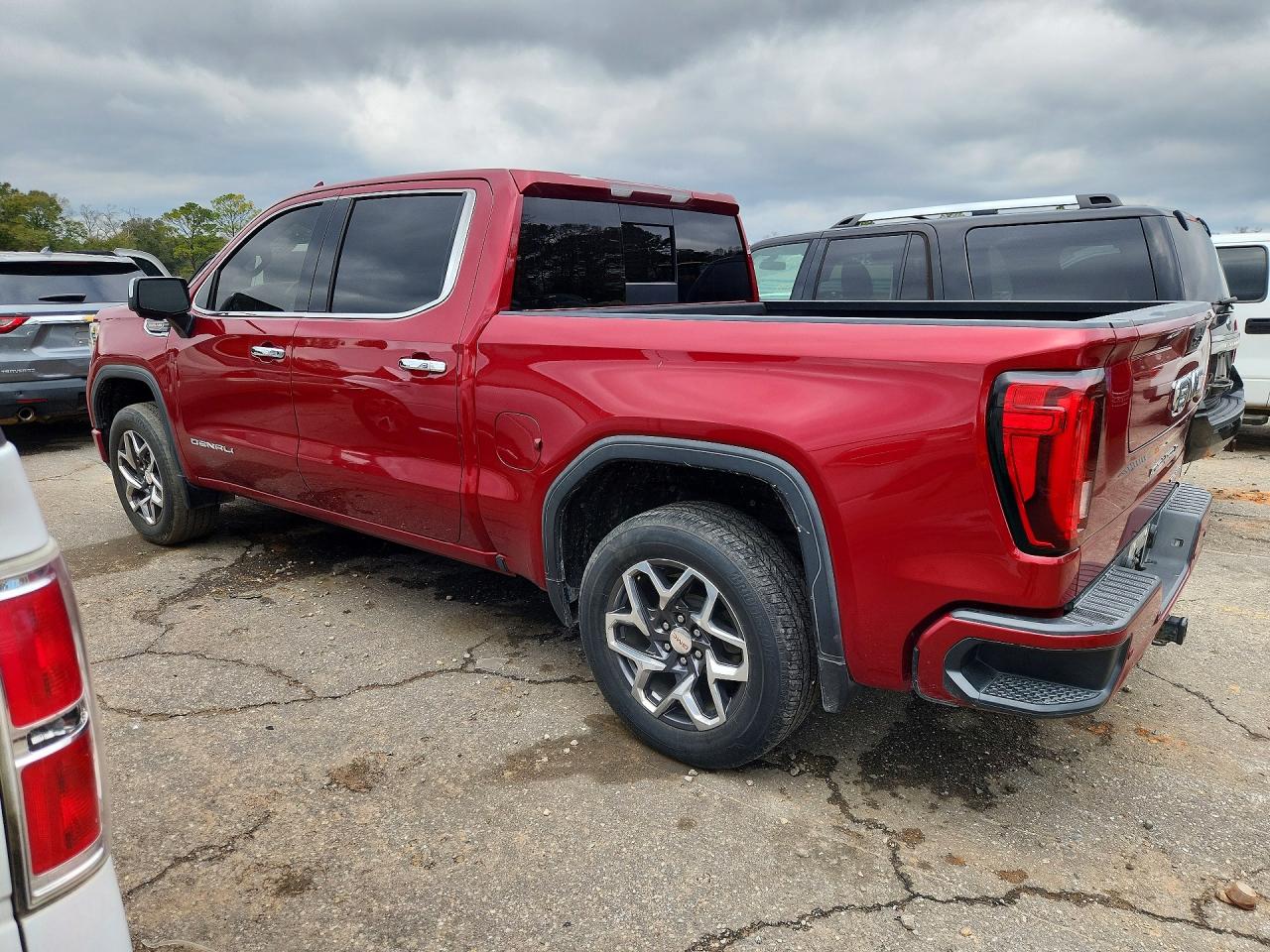 2020 GMC SIERRA K1500 DENALI photo 2