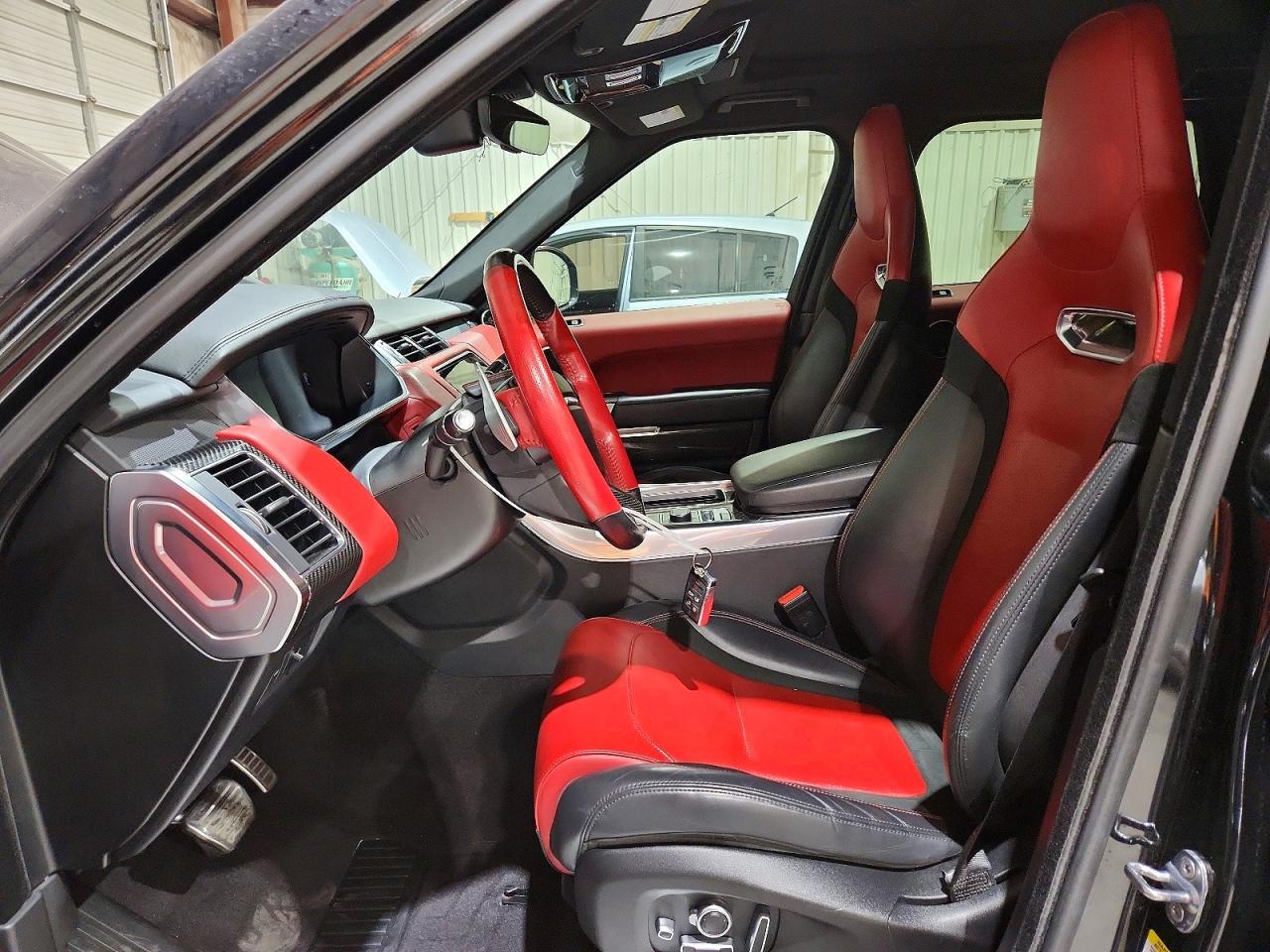 2018 LAND ROVER RANGE ROVER SPORT SVR photo 7