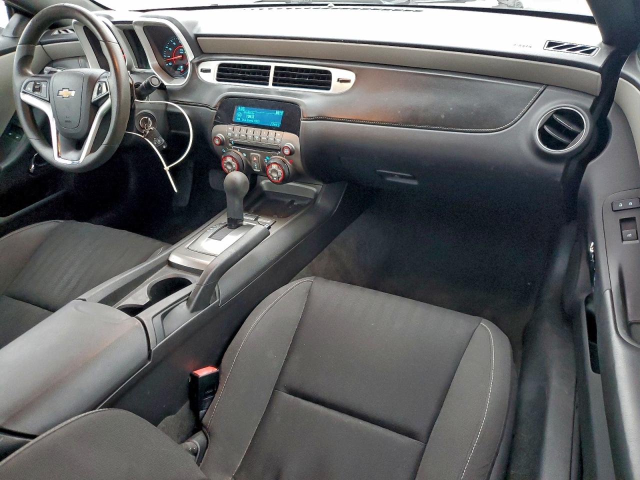2015 CHEVROLET CAMARO LS photo 8