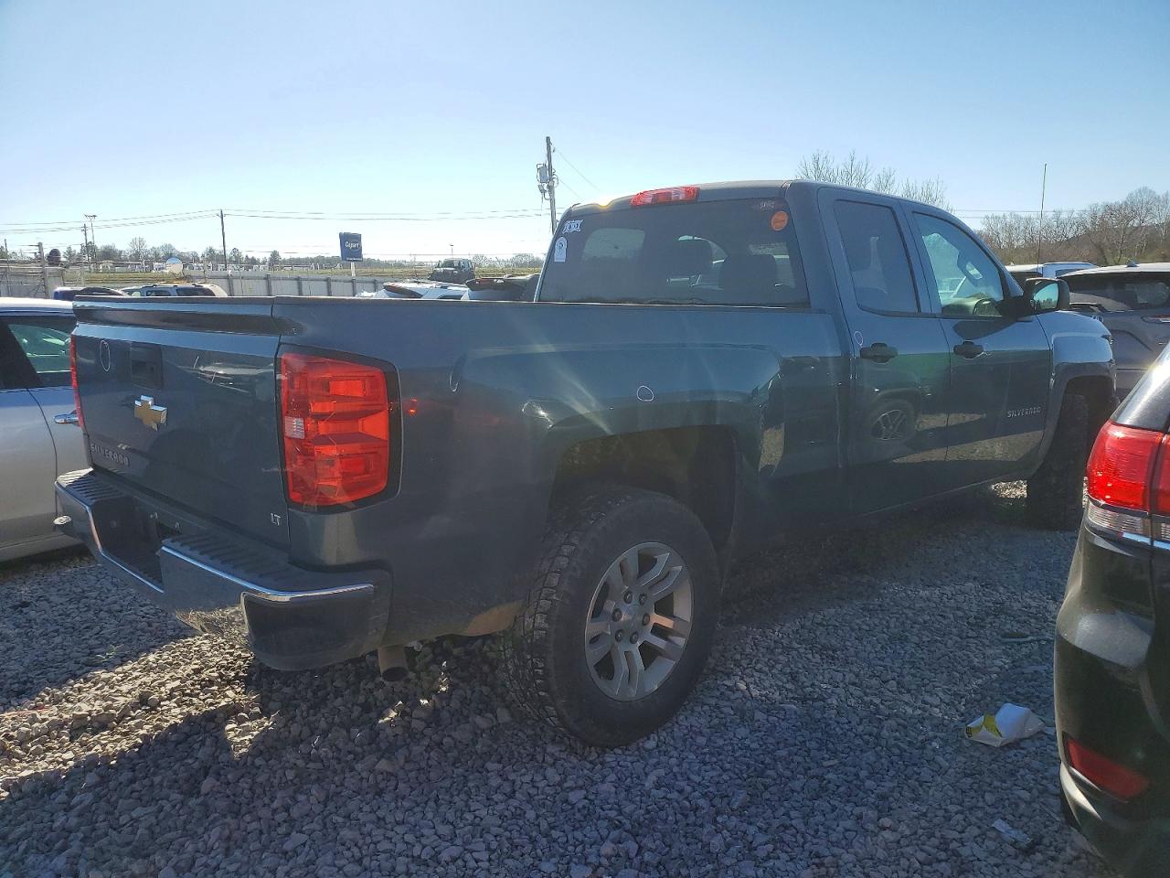 2014 CHEVROLET SILVERADO C1500 LT photo 3