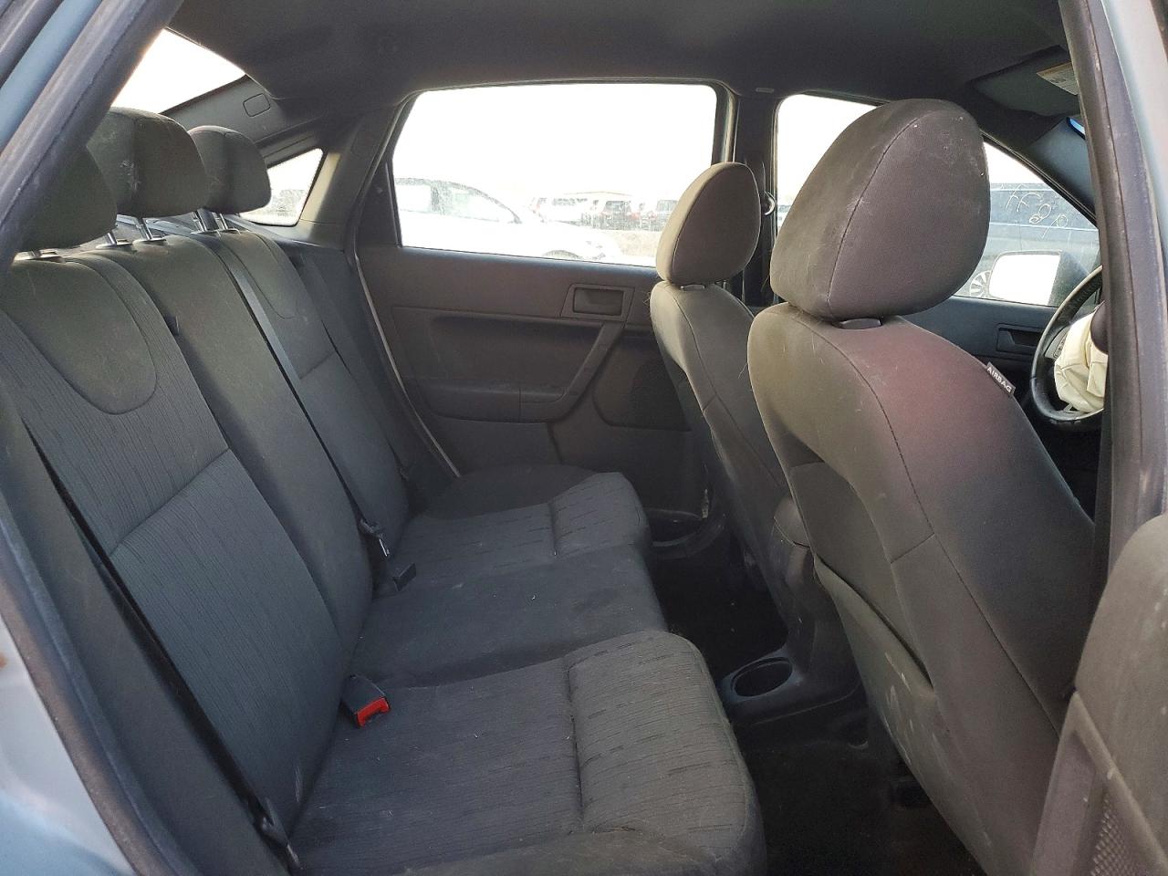 2009 FORD FOCUS SE photo 10
